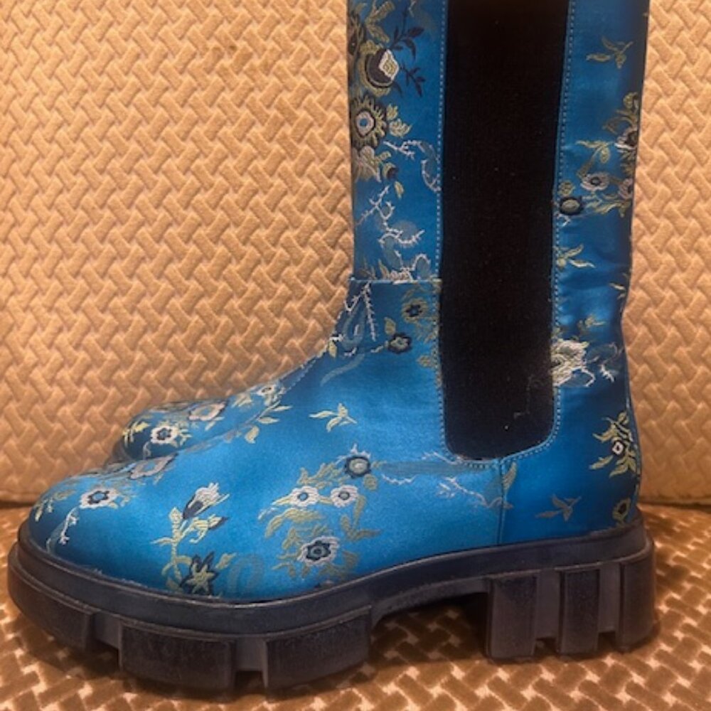 Free People Brooks Turquoise Blue Brocade Lug Sole Chelsea Boots NEW - Picture 4 of 16